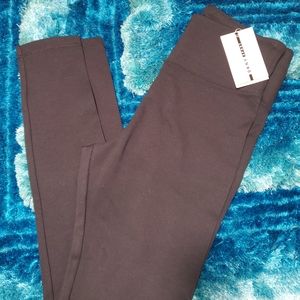 DKNY Leggings NWT